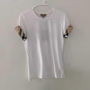 Burberry women’s tee